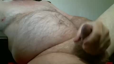 Snapshot of hairydude962 chatting on 10.12.25 hairydude962 online show from 10.12.25