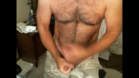 Snapshot of hairypecsguy chatting on 12.26.24 Hairy pecs online show from 12.26.24