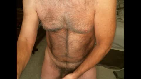 Snapshot of hairypecsguy chatting on 02.12.25 Hairy pecs online show from 02.12.25
