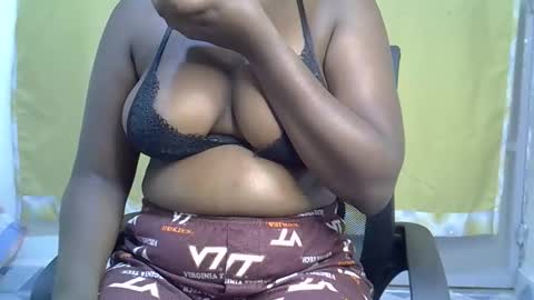 hairypussybigassy001 online show from 11.17.25