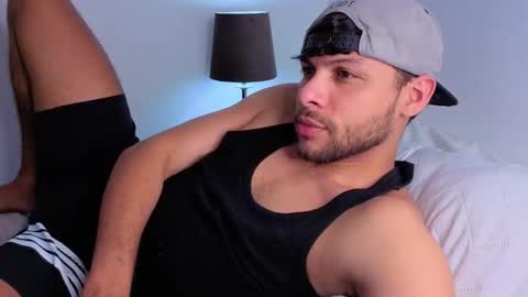 Independent       model  online show from 12.02.25