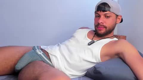 Snapshot of haku_kanjii chatting on 06.06.26 Independent model online show from 06.06.26