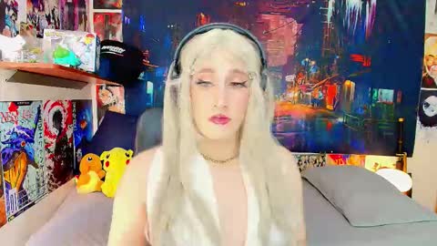 Haku Please help me with your thumbs up its important  online show from 11.07.25