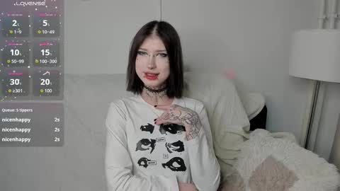 LunaandSara online show from 03.16.26