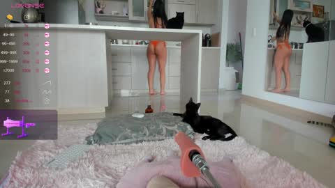 Snapshot of halliee chatting on 12.14.24 insta Laupalacio777Next stream 01th December online show from 12.14.24