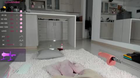 Snapshot of halliee chatting on 12.16.24 insta Laupalacio777Next stream 01th December online show from 12.16.24