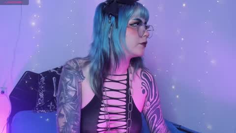 Hallu online show from 12.19.24