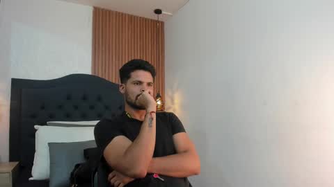 Snapshot of hamilton_1 chatting on 10.10.25 Hamilton online show from 10.10.25