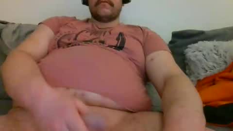 Snapshot of hammer_b chatting on 01.12.25 hammer_b online show from 01.12.25