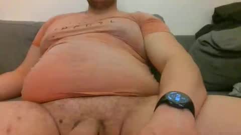 Snapshot of hammer_b chatting on 12.02.25 hammer_b online show from 12.02.25