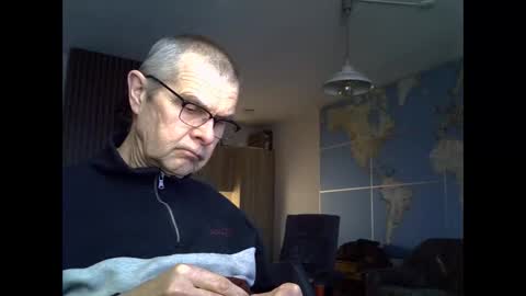 Snapshot of hamto65 chatting on 02.06.26 Prefer men 80 online show from 02.06.26