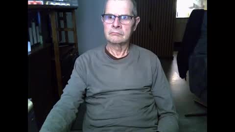 Snapshot of hamto65 chatting on 02.27.26 Prefer men 80 online show from 02.27.26