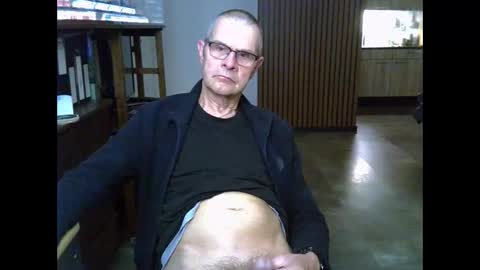 Snapshot of hamto65 chatting on 04.02.26 Prefer men 80 online show from 04.02.26