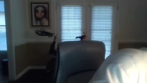 Snapshot of han63 chatting on 12.19.24 Han online show from 12.19.24