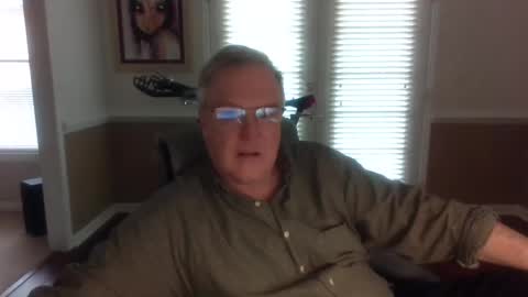 Snapshot of han63 chatting on 12.23.24 Han online show from 12.23.24