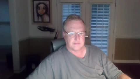 Snapshot of han63 chatting on 09.26.25 Han online show from 09.26.25