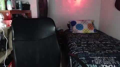 Hanya online show from 04.20.26