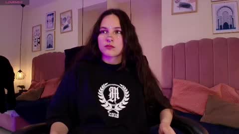 Snapshot of hanabie_ chatting on 01.15.26 hanabie_ online show from 01.15.26