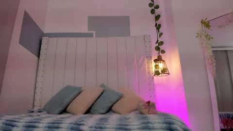 hanah_gray online show from 04.26.26