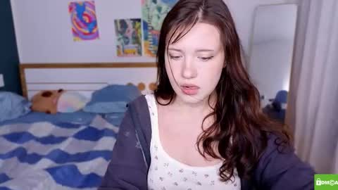 Snapshot of hanahwoods chatting on 11.14.25 hanahwoods online show from 11.14.25