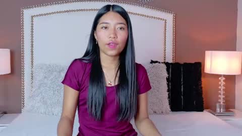 Hanna online show from 08.08.26