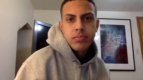 handsome01_ online show from 12.05.25