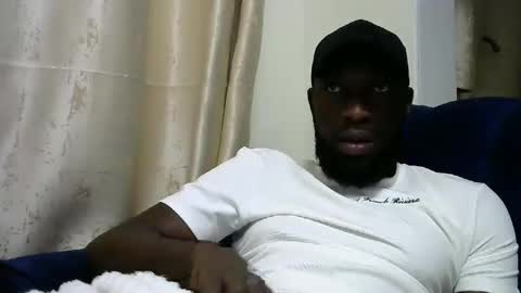 handsome king online show from 12.10.24