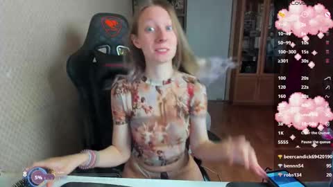 Mila online show from 10.11.25