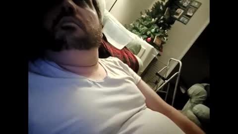 handsomedaddy198923 online show from 11.14.25