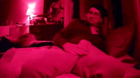 Snapshot of handsomedevil986055 chatting on 11.05.25 handsomedevil986055 online show from 11.05.25