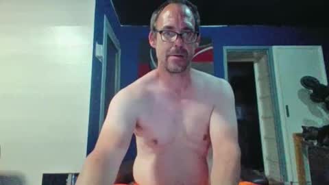 handsomeguy4ever online show from 05.04.26