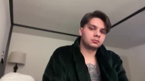 Snapshot of handsomhardcock chatting on 04.04.26 handsomhardcock online show from 04.04.26