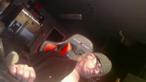 Snapshot of handyman5303 chatting on 12.16.24 Handystudman online show from 12.16.24