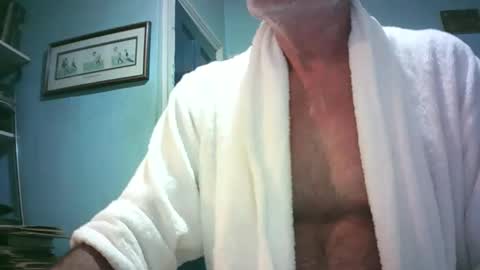Snapshot of handymanforyou177322 chatting on 04.13.26 handymanforyou177322 online show from 04.13.26