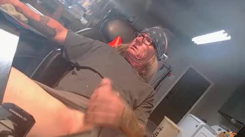 handystud33 online show from 05.08.26
