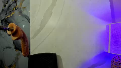 Snapshot of hanie_boobs chatting on 06.27.26 Ana online show from 06.27.26