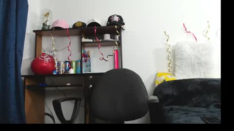 Hank online show from 02.21.25