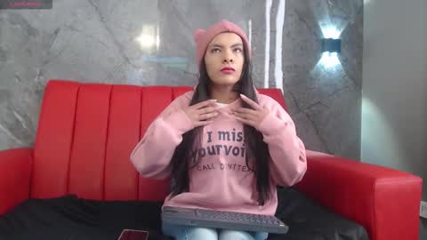 Snapshot of hanna13_ chatting on 09.25.25 Hanna online show from 09.25.25