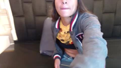 Snapshot of hanna13_ chatting on 10.16.25 Hanna online show from 10.16.25