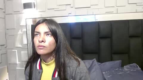 Snapshot of hanna13_ chatting on 10.26.25 Hanna online show from 10.26.25