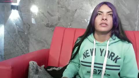 Snapshot of hanna13_ chatting on 11.18.25 Hanna online show from 11.18.25