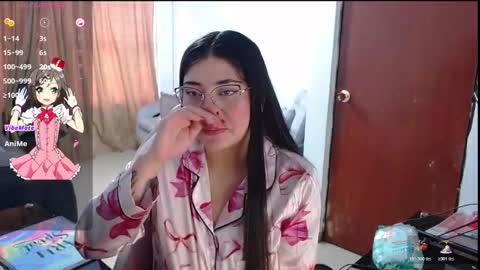 Snapshot of hanna__11_ chatting on 11.06.25 Hanna online show from 11.06.25