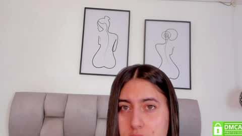 hanna__evans_ online show from 04.07.26