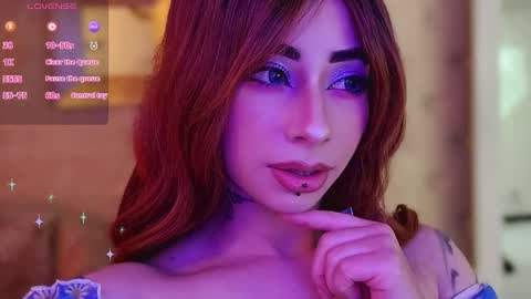 Snapshot of hanna_azumi_ chatting on 02.01.25 hanna online show from 02.01.25