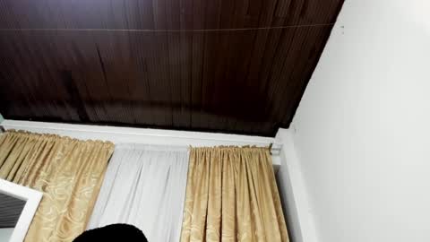 Snapshot of hanna_azumi_ chatting on 02.11.25 hanna online show from 02.11.25