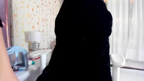 Snapshot of hanna_azumi_ chatting on 03.08.25 hanna online show from 03.08.25