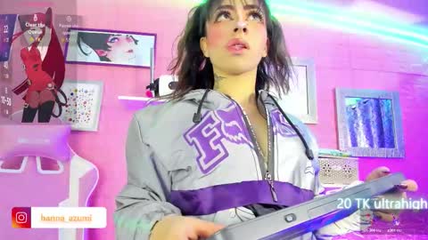 Snapshot of hanna_azumi_ chatting on 09.12.25 hanna online show from 09.12.25