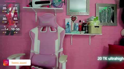 Snapshot of hanna_azumi_ chatting on 09.15.25 hanna online show from 09.15.25