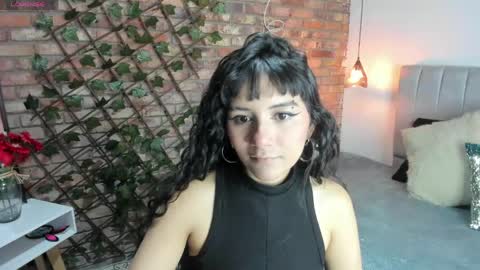 Hanna clark online show from 04.28.26