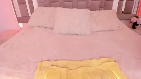 Snapshot of hanna_fost chatting on 03.06.25 im Hanna online show from 03.06.25